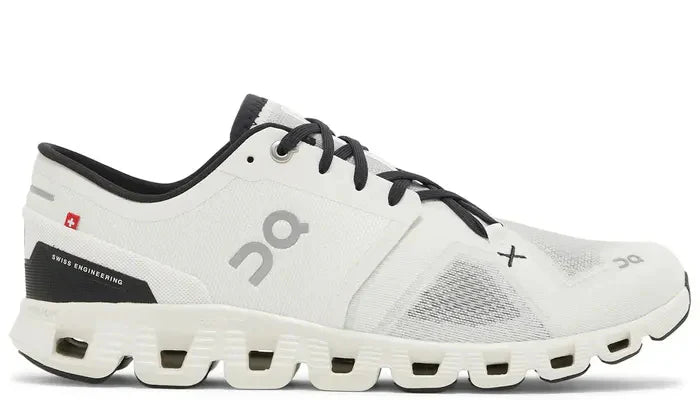Cloud X 3 'Ivory Black'